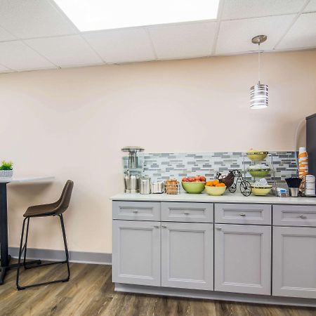 Quality Inn & Suites Lake City Εξωτερικό φωτογραφία
