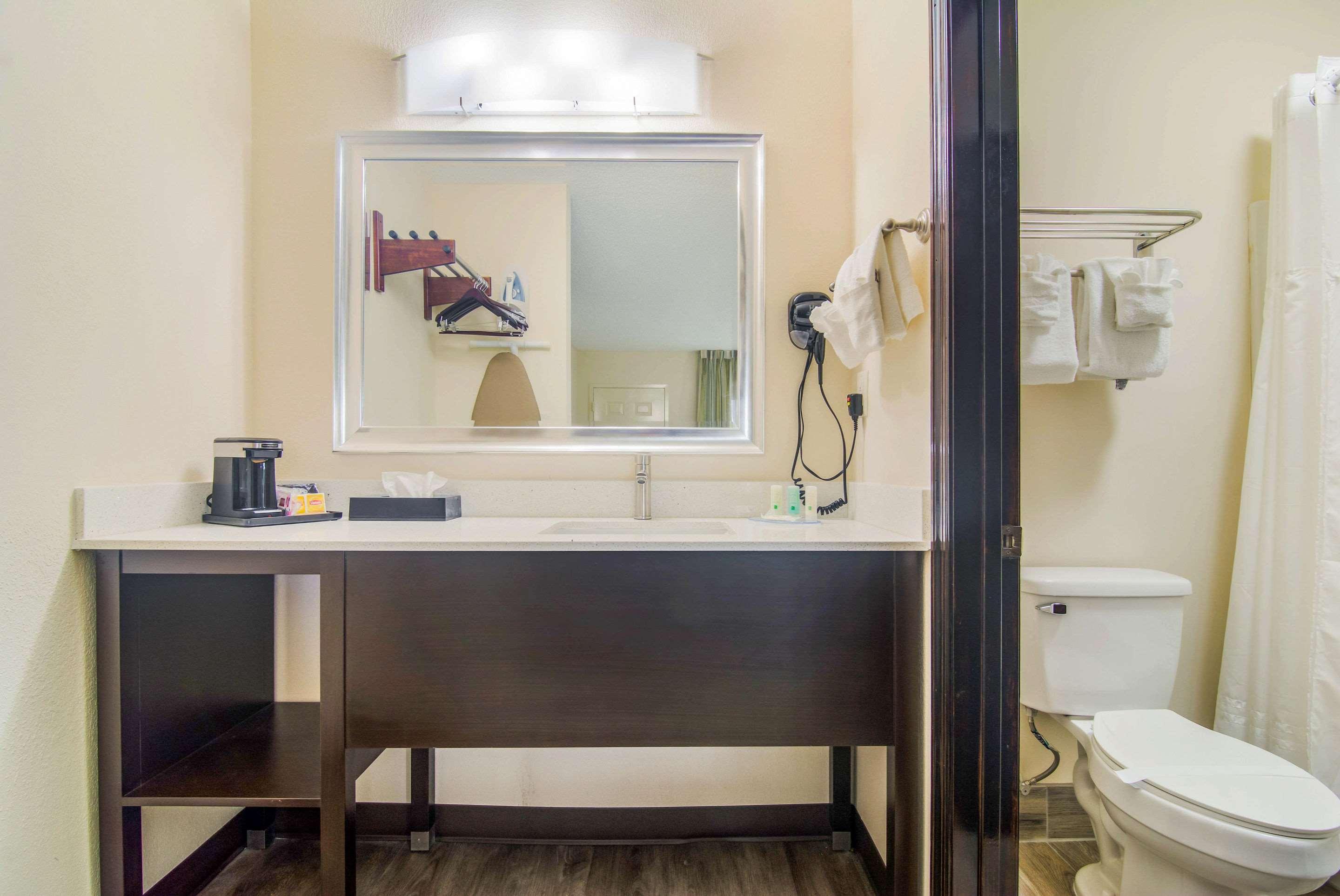Quality Inn & Suites Lake City Εξωτερικό φωτογραφία